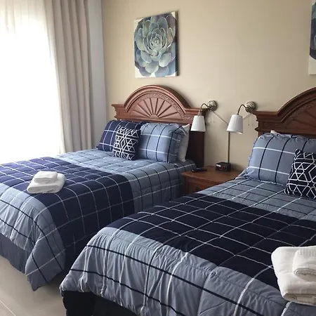 Ocean Front Resort Studio Miami Beach Room photo