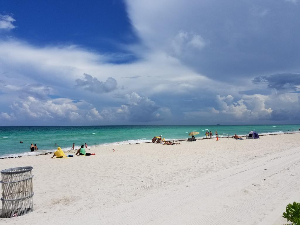 Ocean Front Studio Apartment Miami Beach